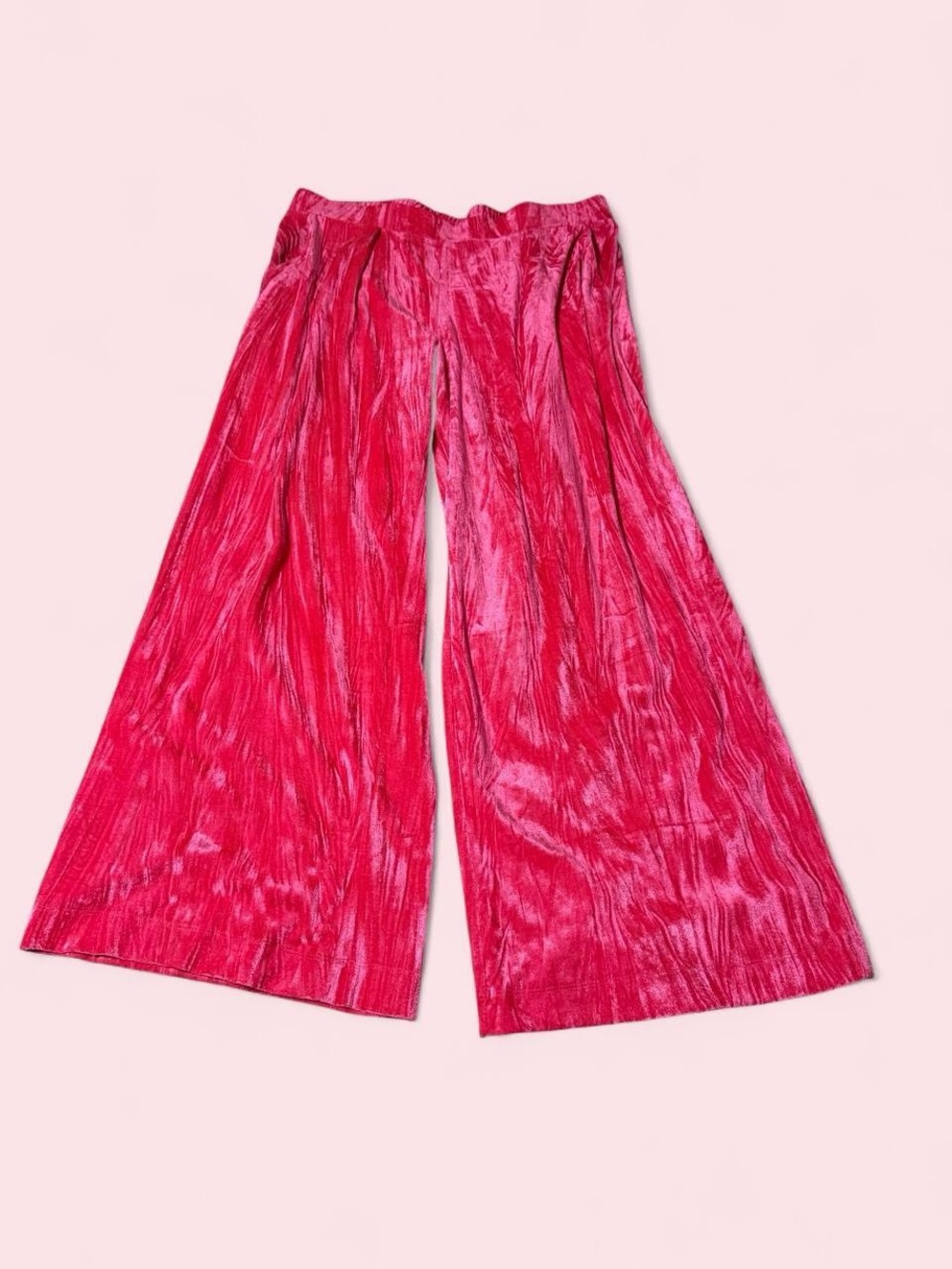 a new day Velvet Wide-Leg Cropped Pants in Hot Pink